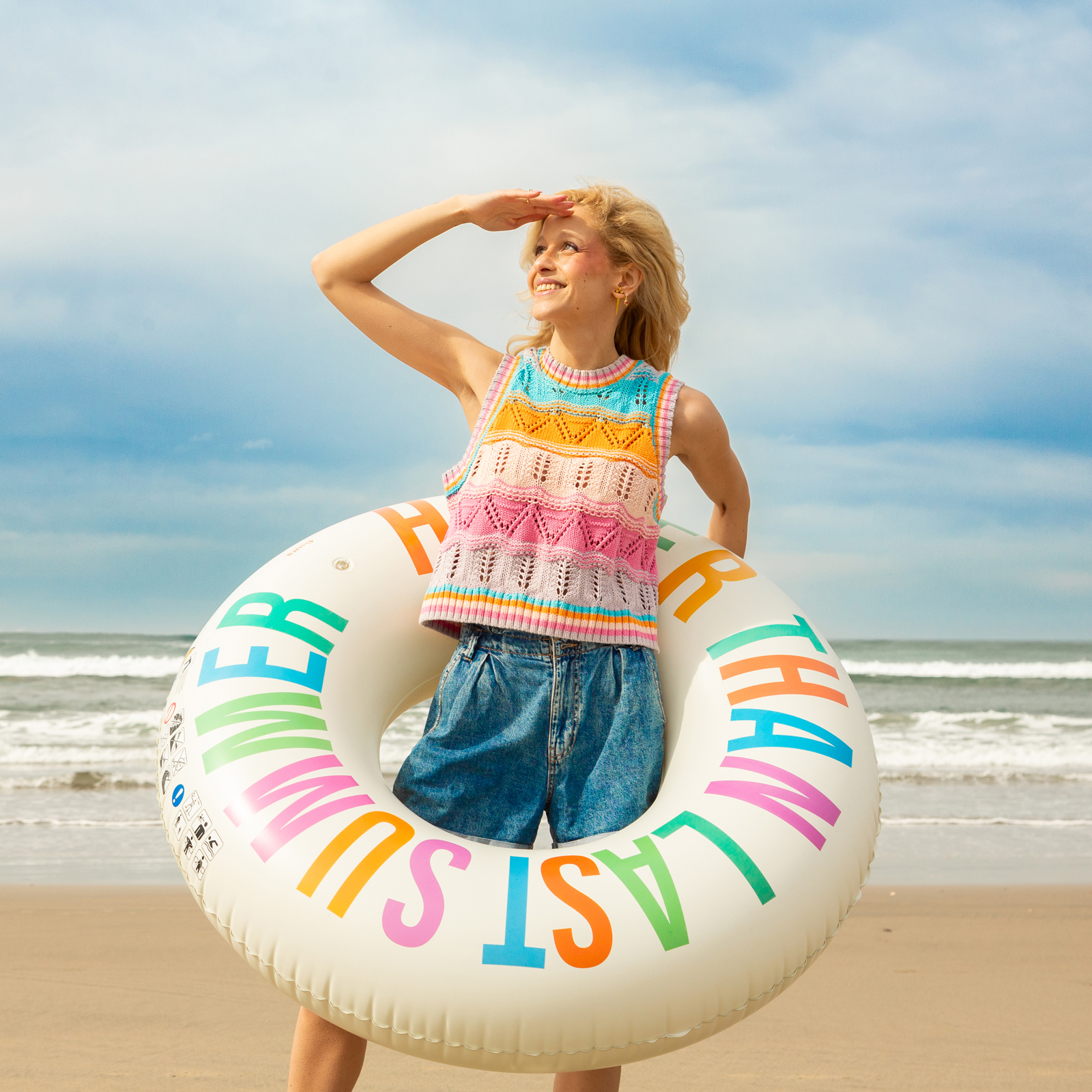 Floatie HOTTER THAN LAST SUMMER