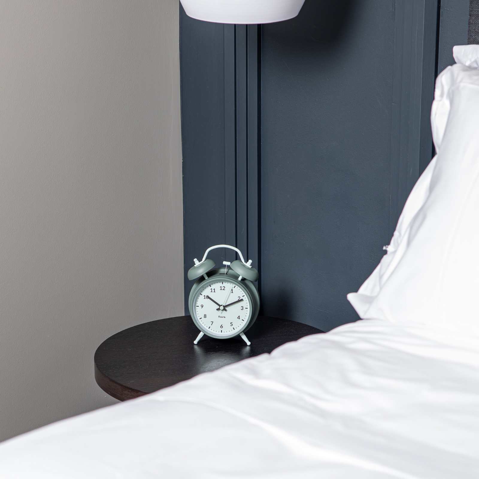 RETRO ALARM CLOCK green & mint 