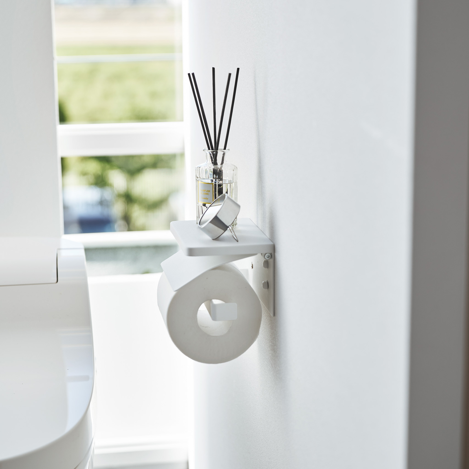 Wand-Toilettenpapierhalter TOWER weiss