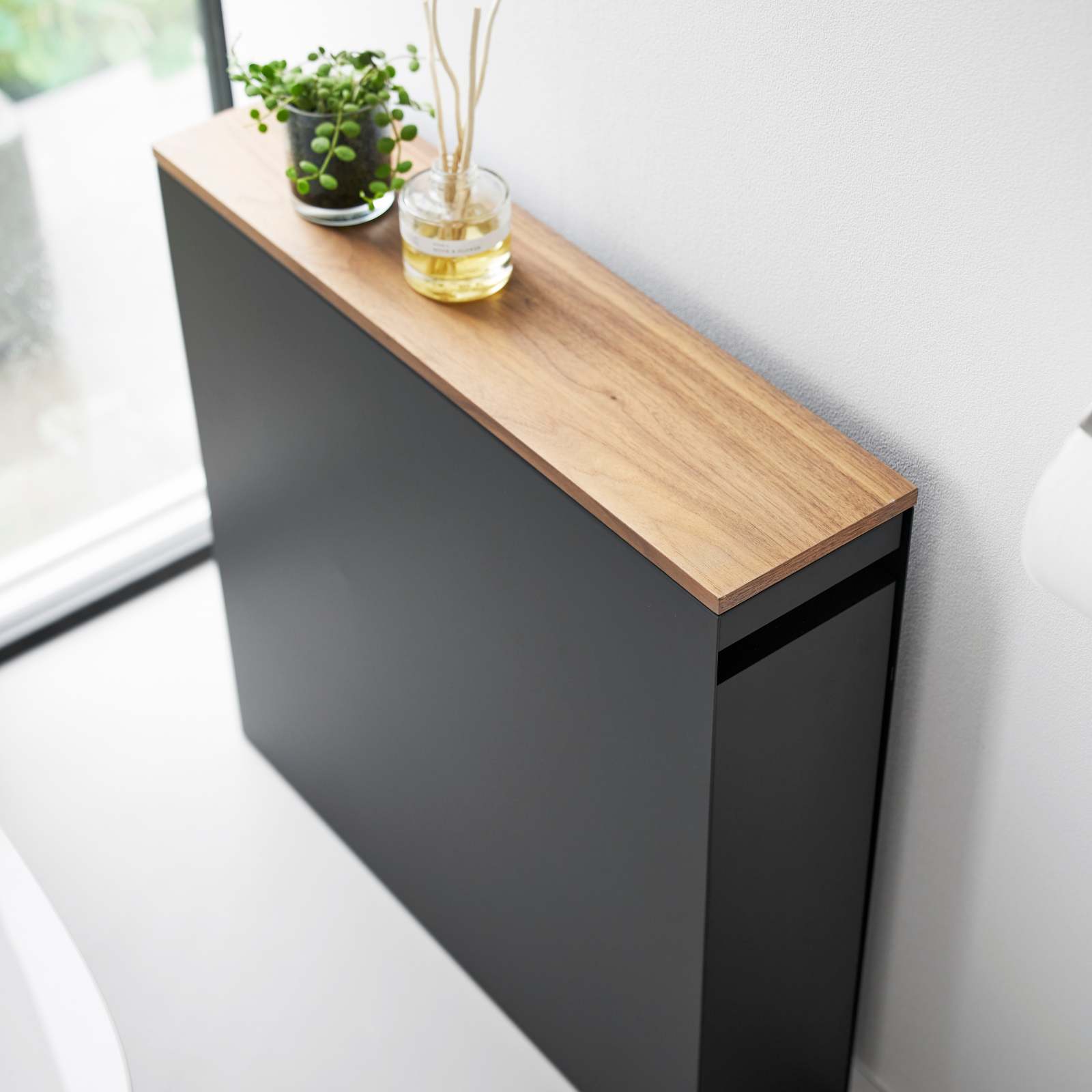 Support de rangement avec tiroir coulissant et tablette en bois  TOWER noir