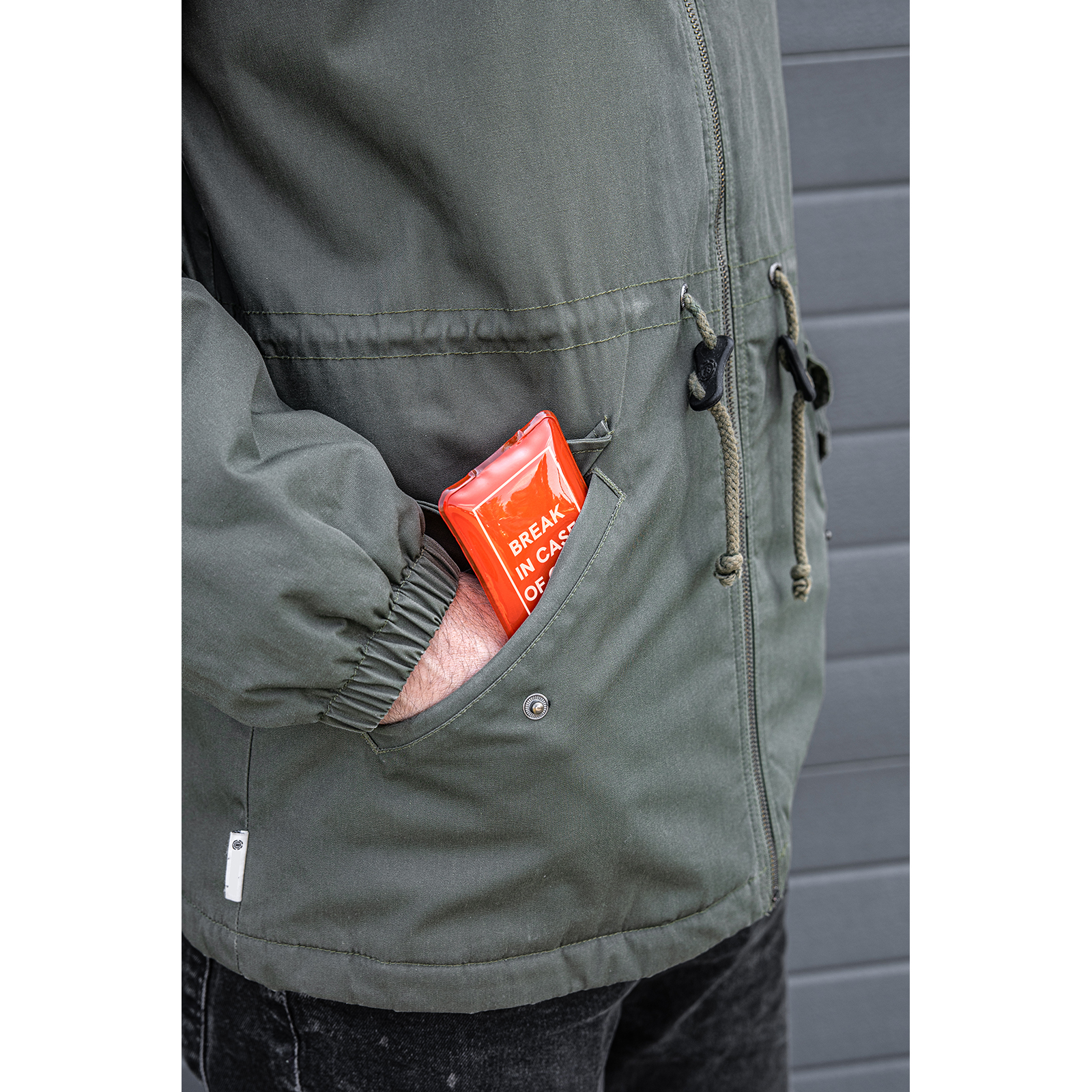 Chauffe-mains BREAK IN CASE OF COLD