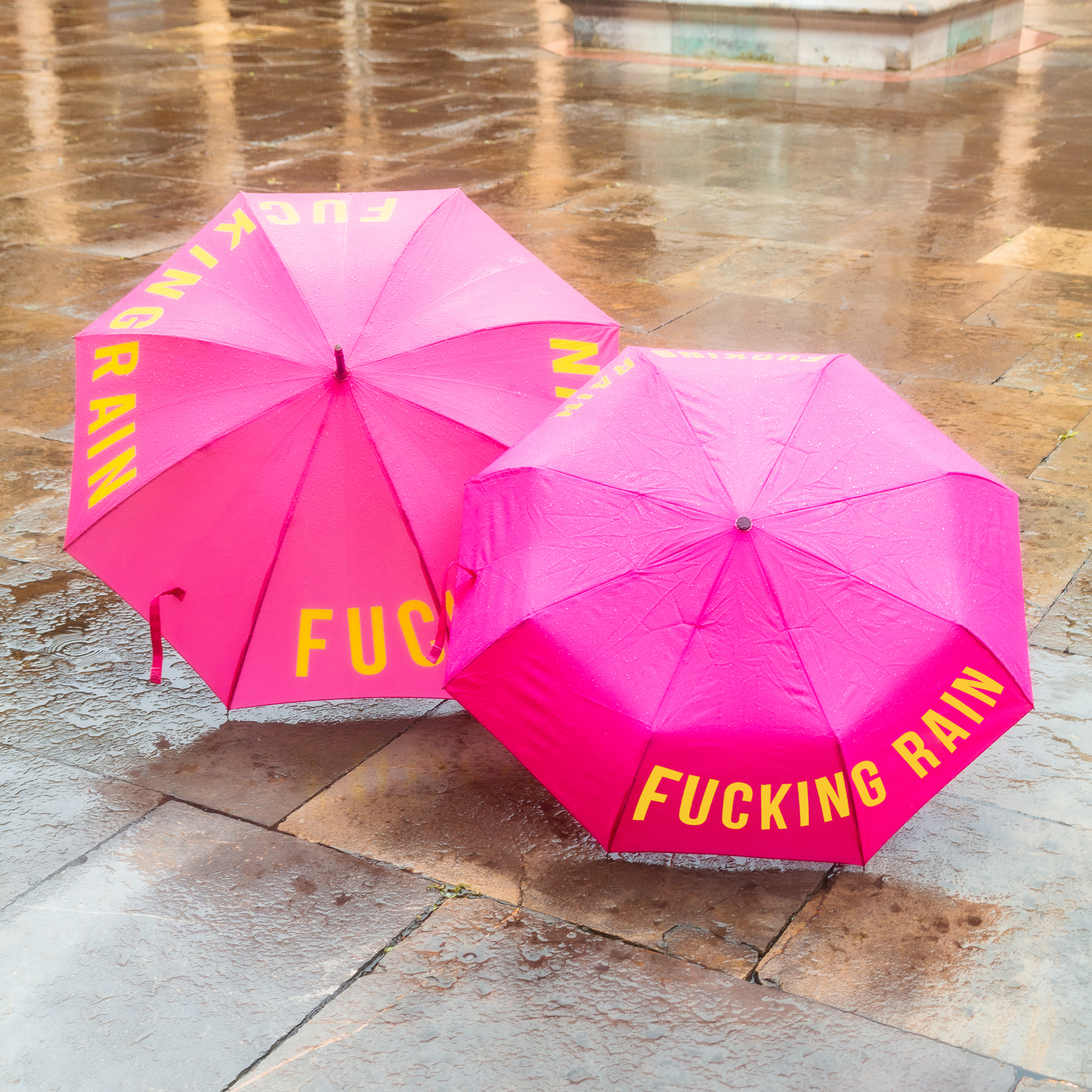 Schirm FUCKING RAIN pink