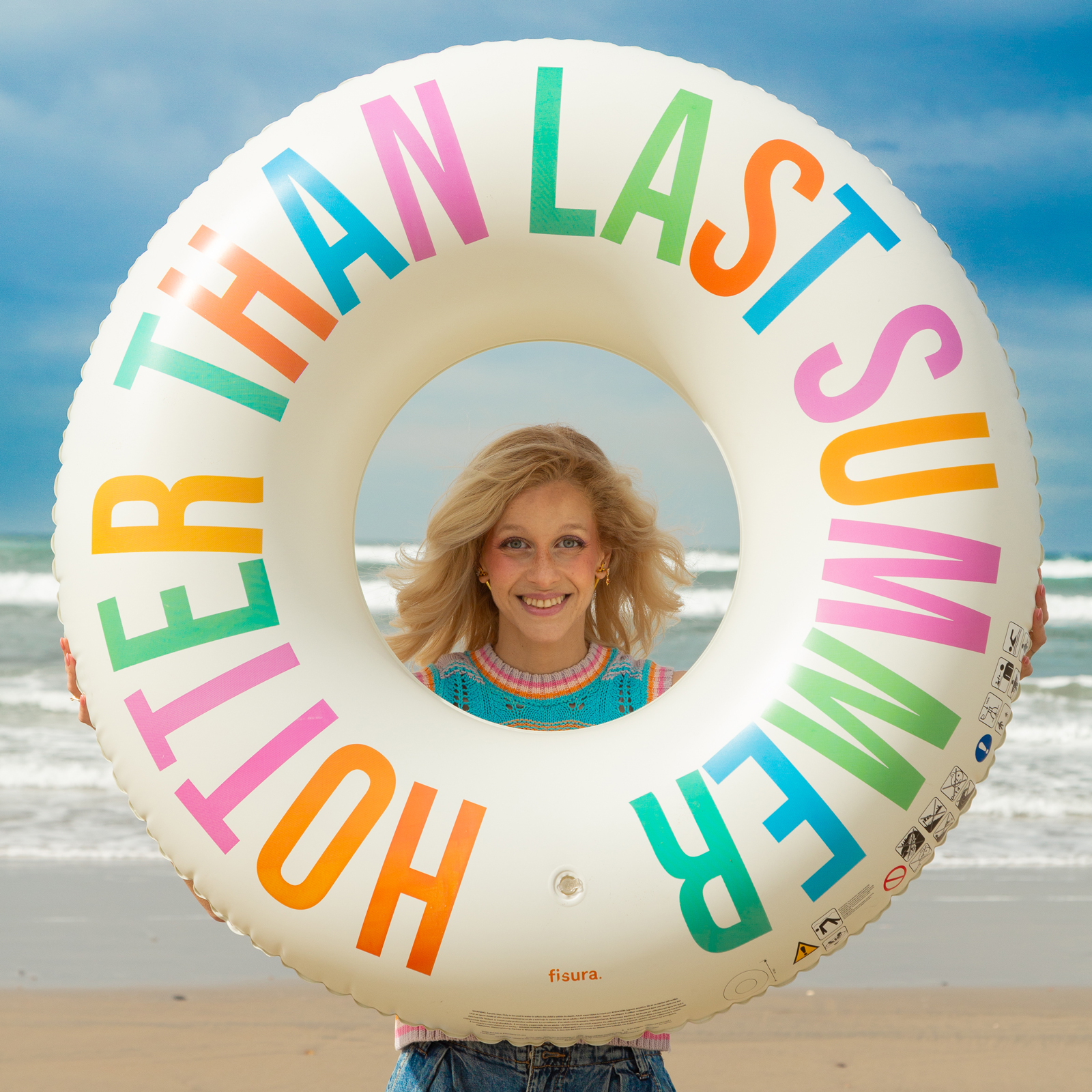 Floatie HOTTER THAN LAST SUMMER