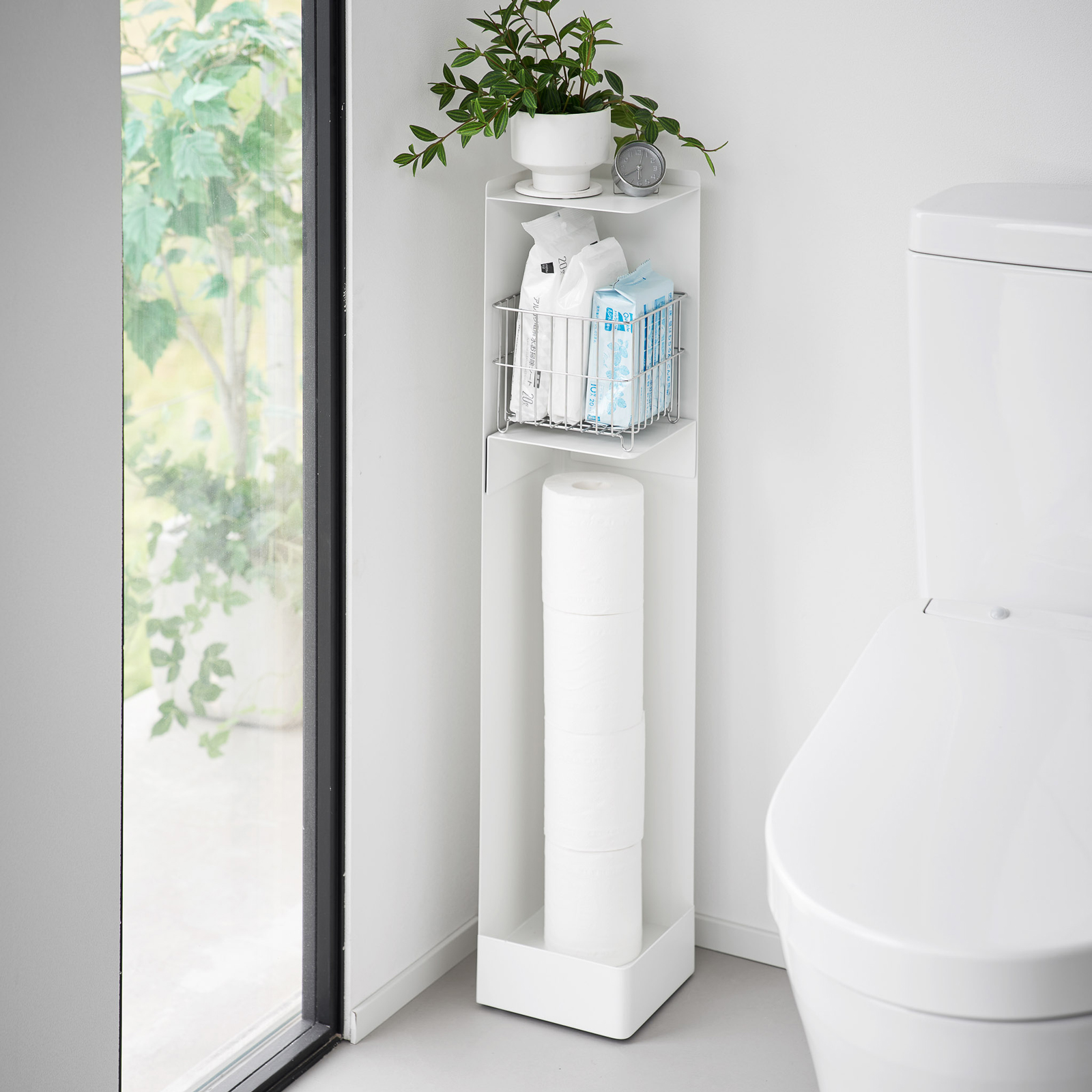 TOWER Étagère de salle de bain étroite avec roulettes blanc