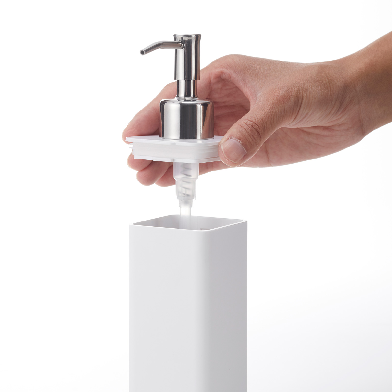 Distributeur de savon à crochet adhésif TOWER blanc 