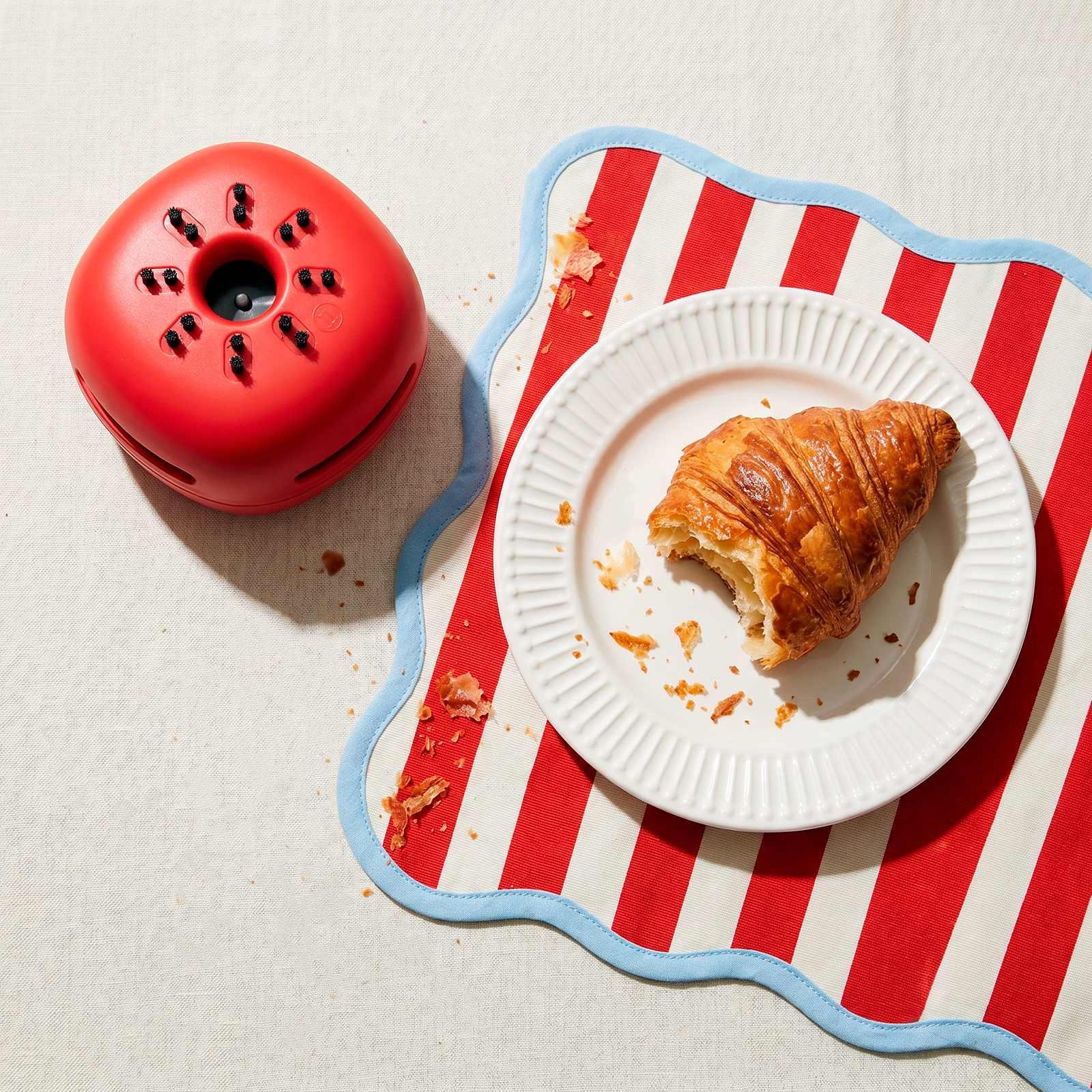Mini vacuum cleaner TOMATO