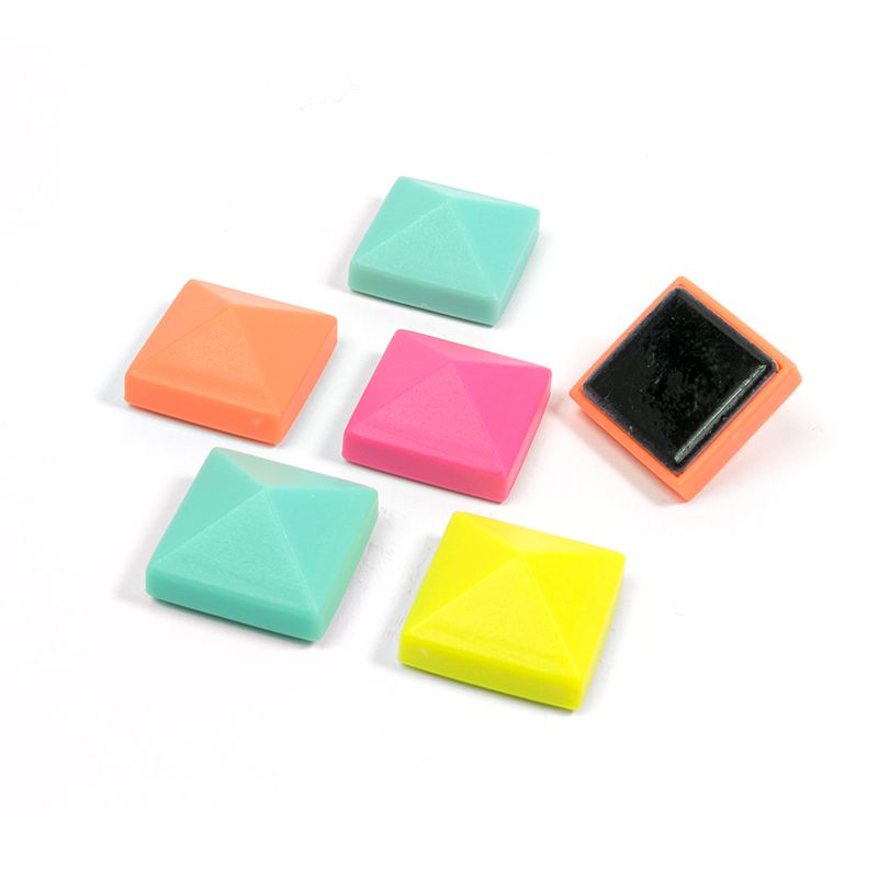 Magnet PYRAMID set of 6  