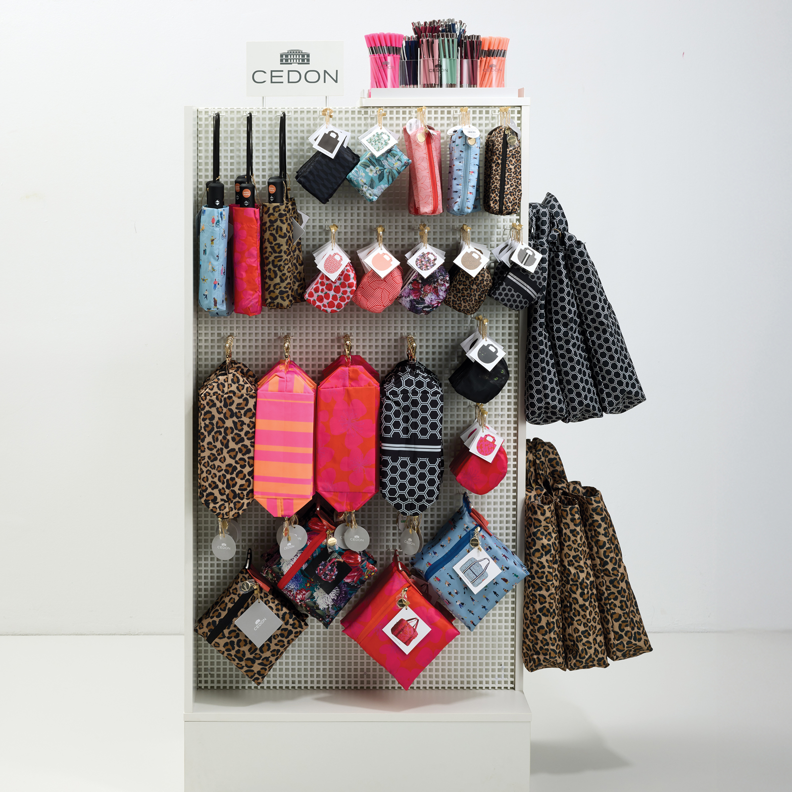 COMPACT STAND DISPLAY CEDON