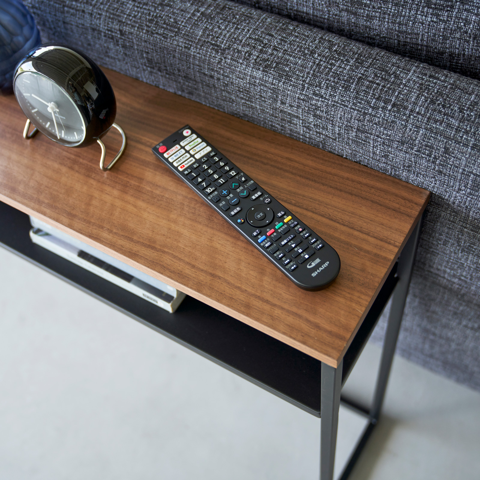 Table console avec étagère TOWER noir 