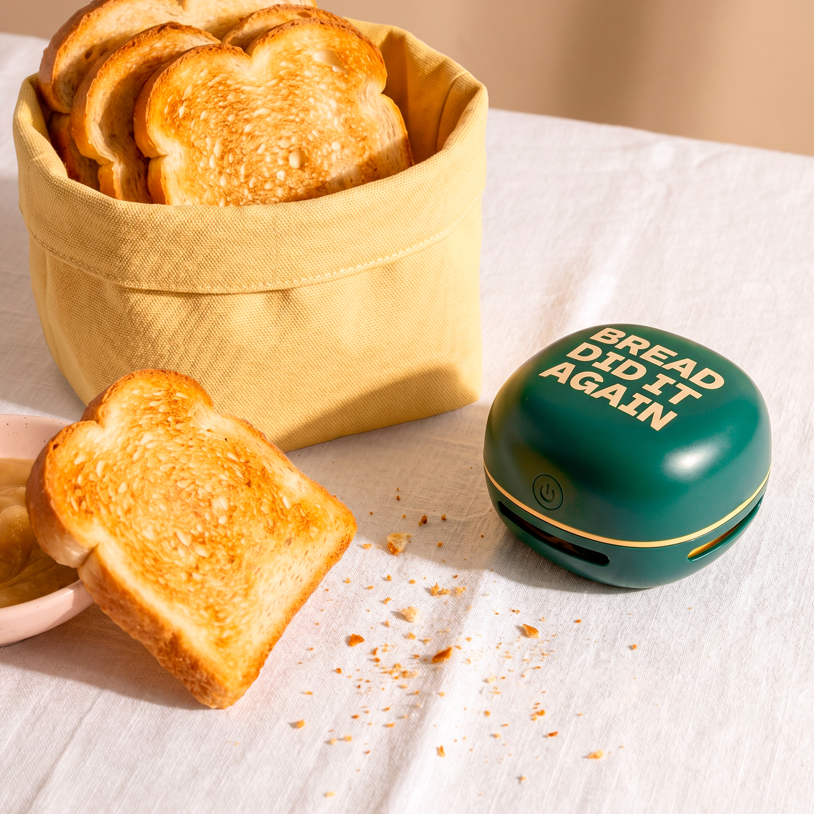 Mini vacuum cleaner BREAD DID IT AGAIN