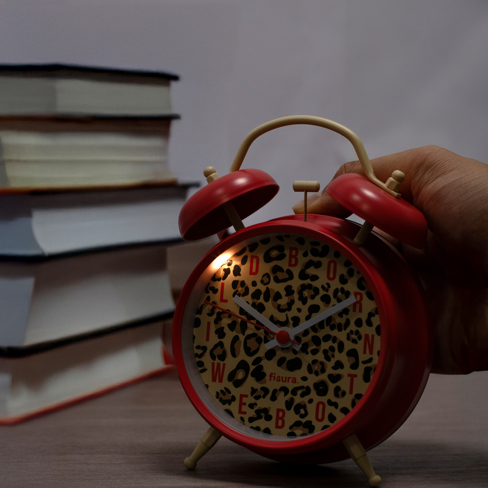 RETRO ALARM CLOCK cheetah