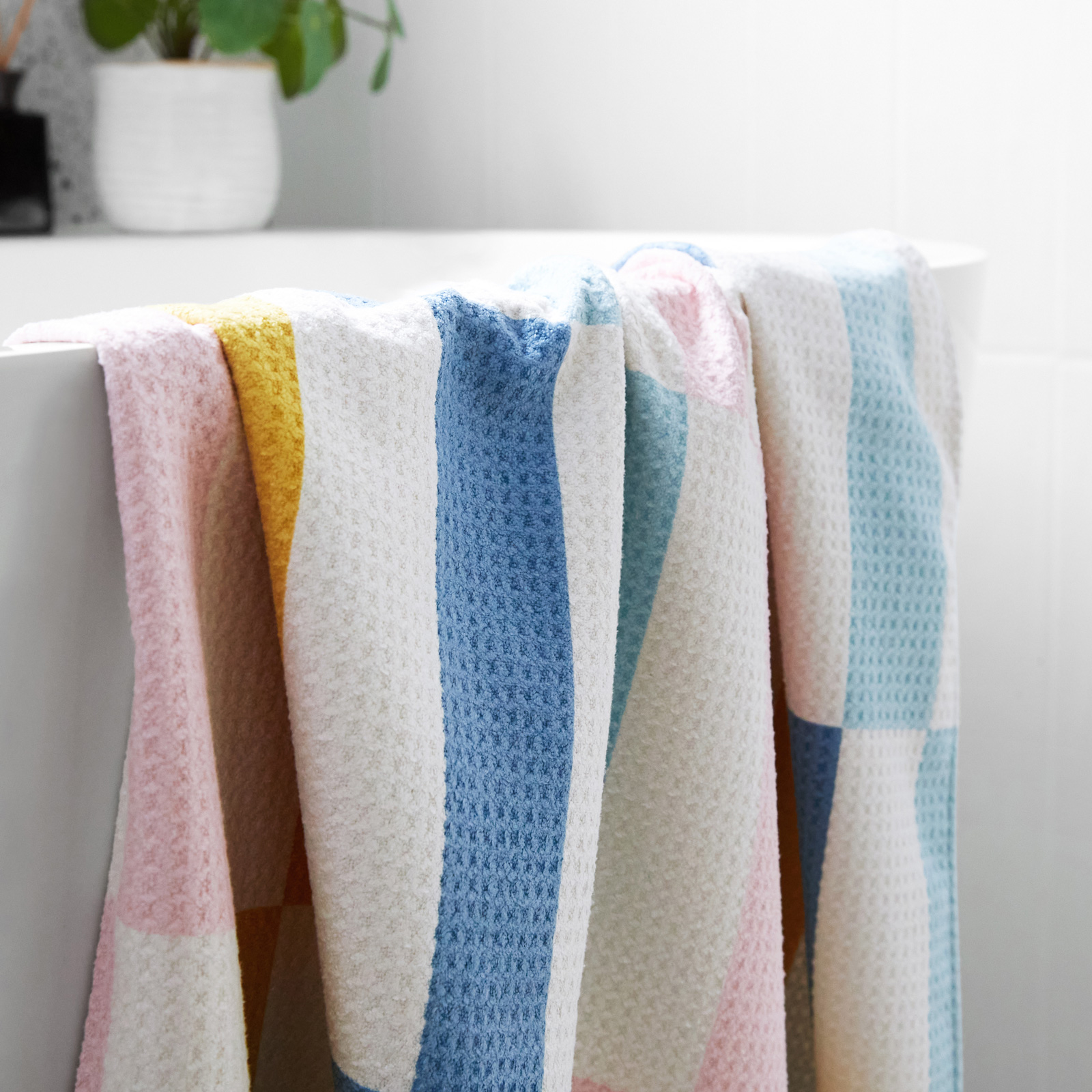 HOME TOWEL WAFFLE XL BW-Parade 