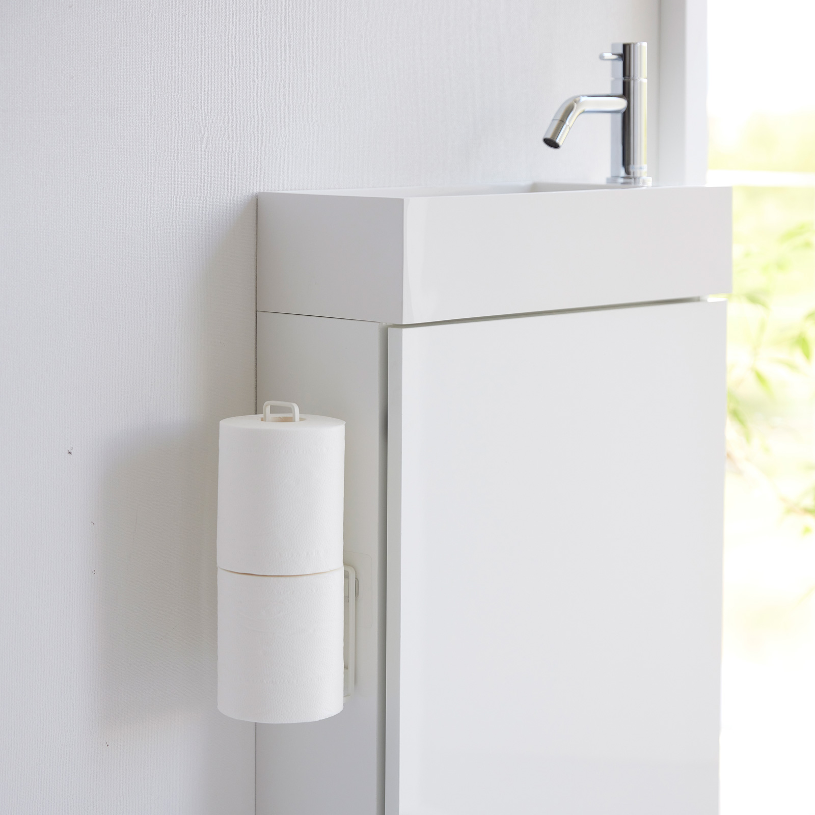 Porte-papier toilette à crochet adhésif TOWER blanc 