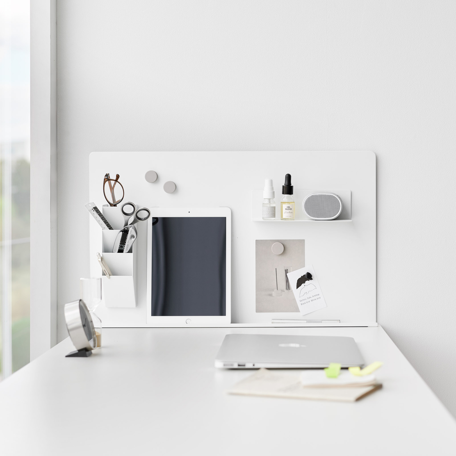 Magnetwand für den Schreibtisch TOWER weiss