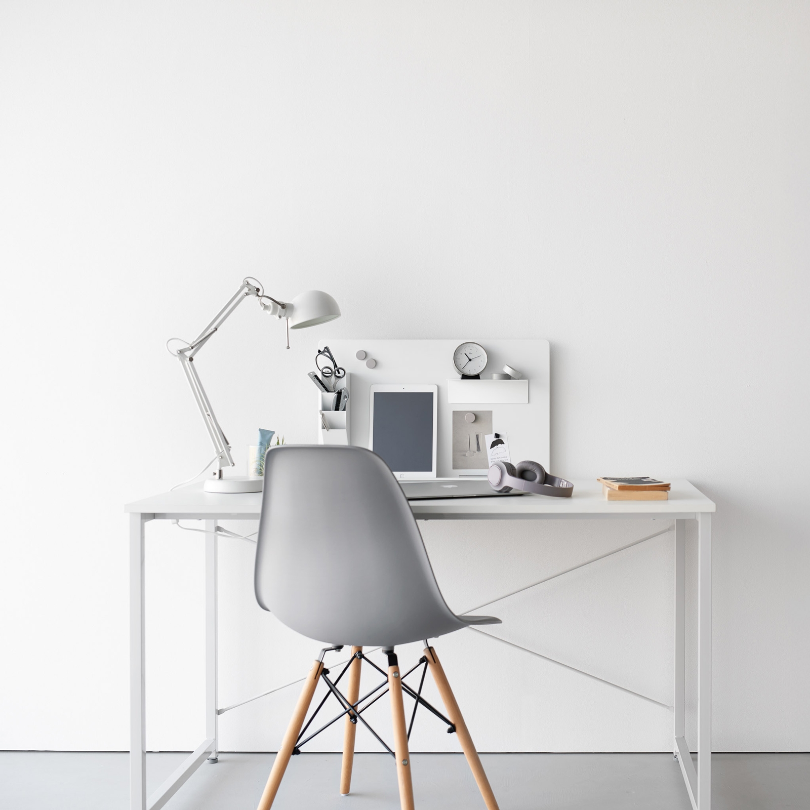 Magnetwand für den Schreibtisch TOWER weiss