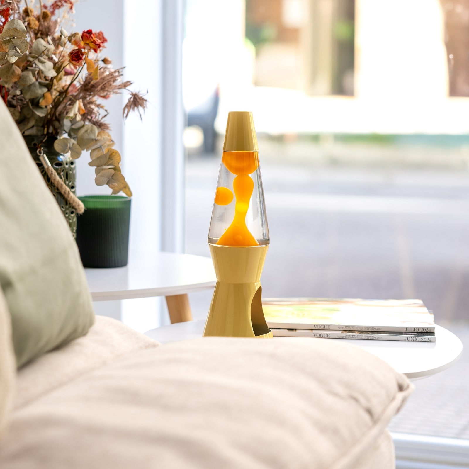 Lava Lamp T-LIGHT yellow 